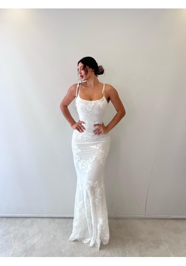 Beyaz Ayarlanabilir Askılı Çiçekli Astarlı Maksi Beyaz