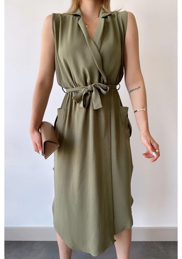 Kadın Haki Kalın Askılı, Kruvaze Yaka, Düz Desen, Aerobin Yırtmaçlı, Kemerli Midi Elbise Haki