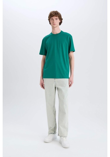 DeFacto %100 Pamuk New Regular Fit Bisiklet Yaka Basic Düz Kısa Kollu Tişört V7699AZ25SPGN1041