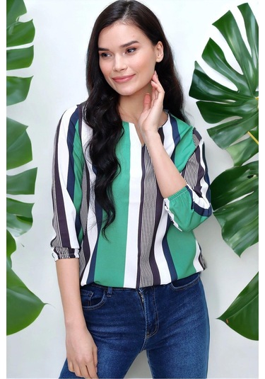 Kadın Yeşil & Lacivert Yakası Yırtmaçlı Krep Bluz Truvakar Kol Çizgili Ve Giy Çık - Tesettüre Uygun Siyah - Yeşil