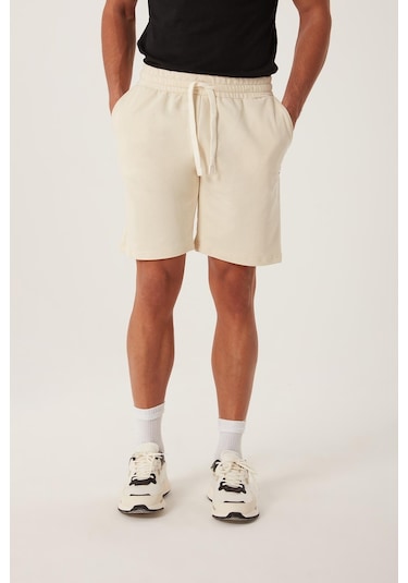 Erkek Golf Nakışlı 2 Iplik Şort Ekru