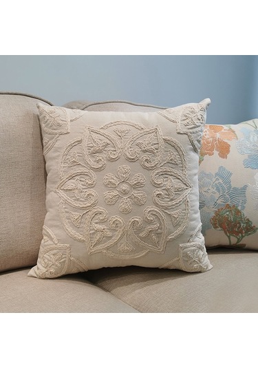 Sones Pamuklu Kordon Nakışlı Yastık Minder Kılıfı Çekirdeksiz, Boyut: 50x50cm Beyaz