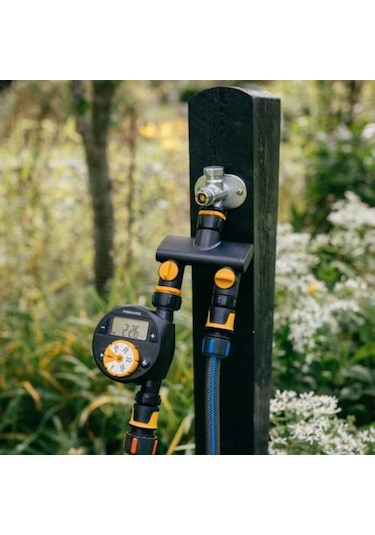 Fiskars 1070577 İkiz Musluk Bağlantı Aparatı 21mm/26,5mm/33,3mm 26.5 x 33.3 MM