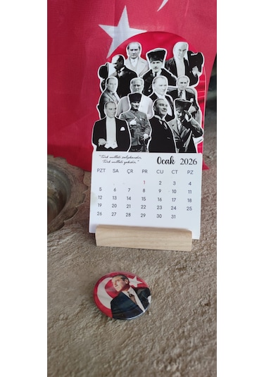 2026 Atatürk Takvimi Ahşap Ayaklı Atatürk Temalı Özel Tasarım Takvim, Atatürk 2026 Takvim