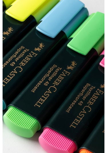 Faber-Castell Fosforlu Kalem Seti, 8’li, Su Bazlı Mürekkep, Kesik Uç, 3 Farklı Çizgi Kalınlığı