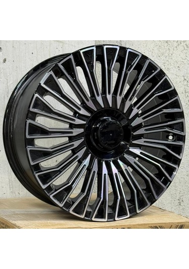 5 112 18 8.0 Et38 Ch66.6 Black Diamond Exzellent