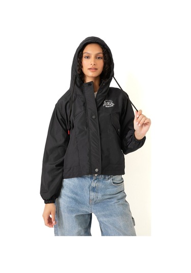 Riverstorm Kadın Siyah Su Geçirmez Ve Rüzgara Dayanıklı Kapüşonlu Cepli Çıt Çıtlı Mevsimlik Yağmurluk Siyah