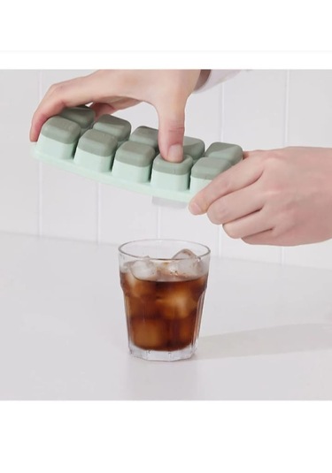 Ikea 20 Cm Spjutrocka 2 Adet Renkli Kapaklı Buz Kalıbı Plastik Çok Renkli