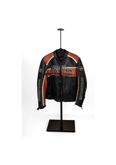 Biker Butler Kask Askılı Metal Dilsiz Uşak Motosiklet Tutkunlarına Özel Siyah1