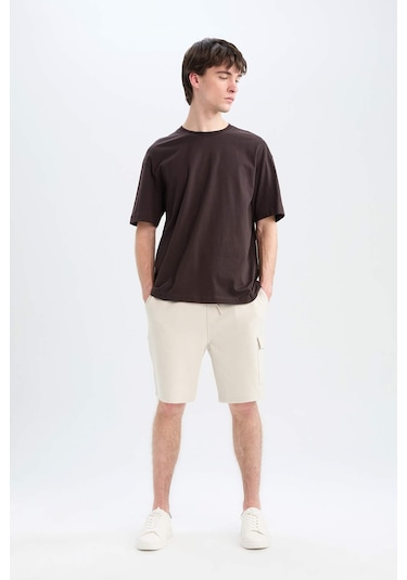 DeFacto Oversize Geniş Kalıp Bisiklet Yaka Basic Düz Kısa Kollu Tişört E6885AXNSBN337