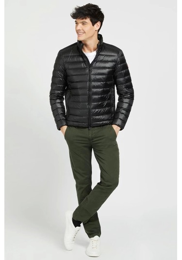 Guess Kadın Katlanabilir Dolgulu Ceket Siyah