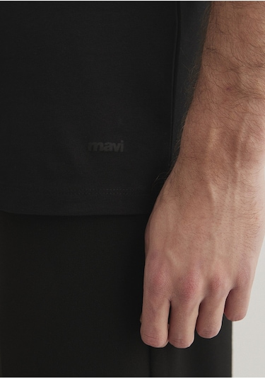 Mavi - Siyah Basic Tişört 061747-900-Siyah