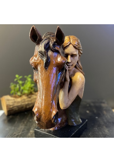 Kadın Ve At Büst Dekoratif Biblo