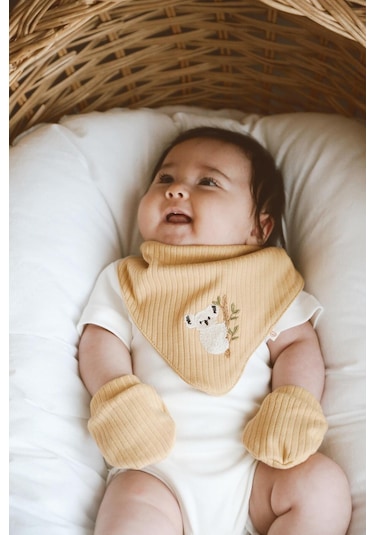 3'lü Nakışlı Önlük Model 1