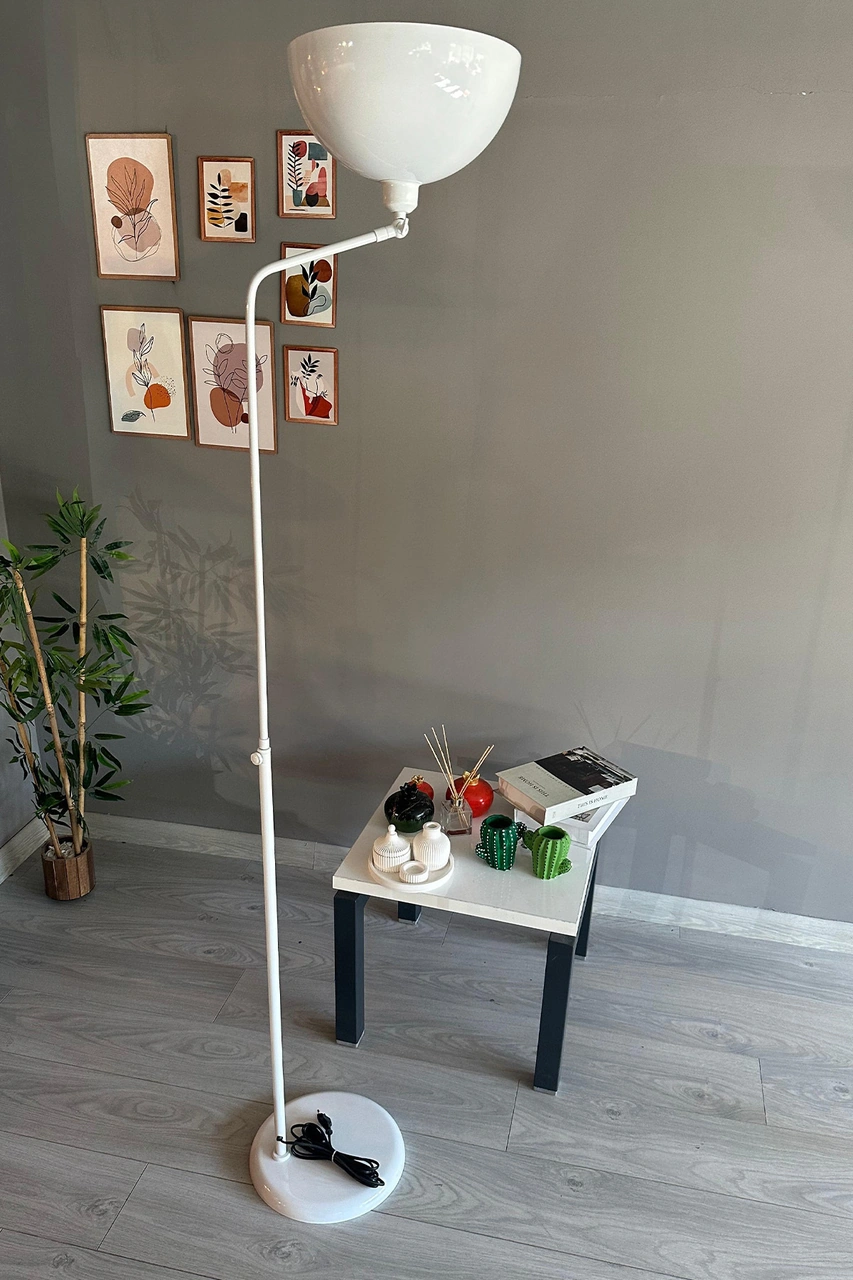 Lambader Hareketli Başlık Modern Dekoratif Metal Oturma Odası Çalışma Odası Zemin Lambası Beyaz