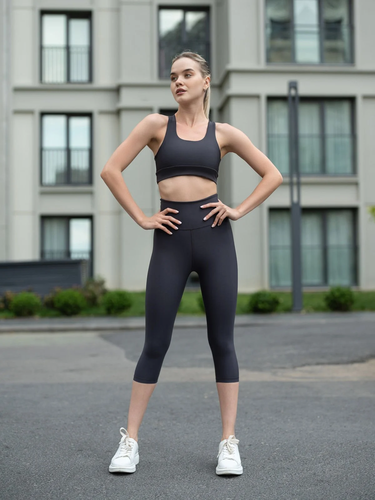 Toparlayıcı Spor Kapri Tayt Antrasit