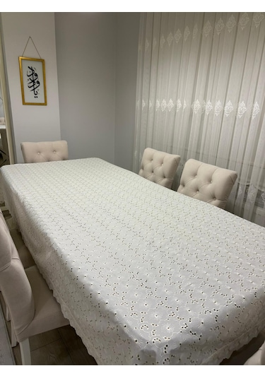 Brode Nakış Işlemeli Dertsiz Masa Örtüsü 150x250 Krem