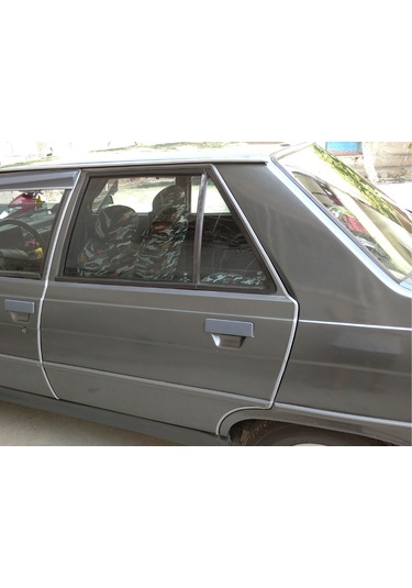 Oto Araç Kapı Koruma Fitili 5 Metre Parlak Beyaz Renk Çarpma Çizilme Önleyici Fitil