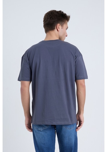 Velvoria Unisex Oversize Relaxed Home Is Where Baskılı Antrasit Renk T-shirt
