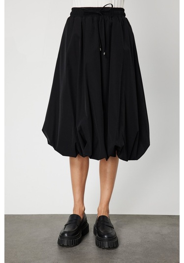 On Kadın Paraşüt Kumaş Midi Balon Etek 64211 Siyah Siyah