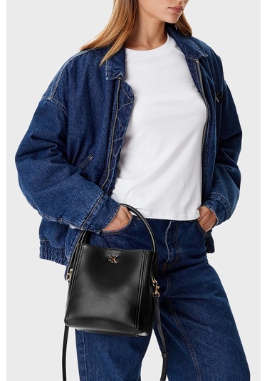 Calvin Klein Bayan Çanta Lv04f3174g Yıq Siyah-gold Siyah-gold