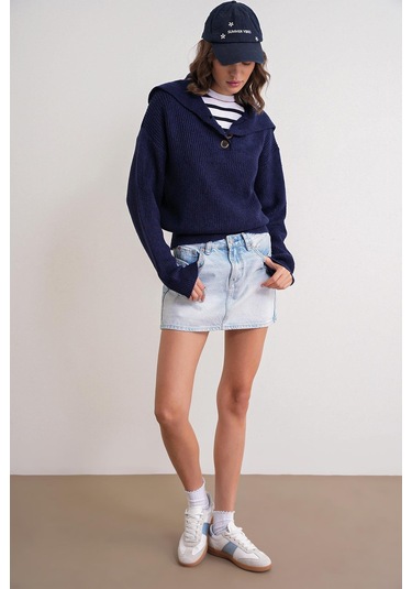 6900 Kadın Düğmeli Devrik Yaka Triko Kazak Lacivert Lacivert