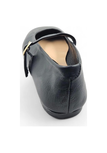 Rive Siyah Hakiki Deri Tek Tokalı Kadın Babet Ayakkabı Bol Kalıptır Siyah