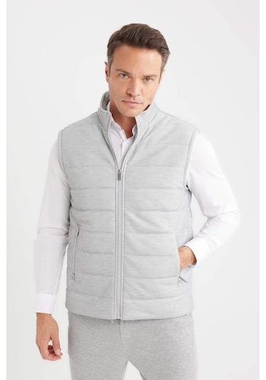 DeFacto Slim Fit Dar Kesim Dik Yaka Fermuarlı Yelek D7536AX25SPGR221
