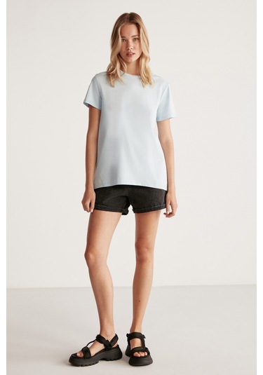 Samantha Kadın %100 Organik Pamuklu Comfort Fit Arkası Uzun Basic Örme Açık Mavi T-shirt