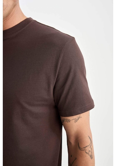 DeFacto %100 Pamuk New Regular Fit Bisiklet Yaka Basic Düz Kısa Kollu Tişört V7699AZ25SPBN192 DeFacto %100 Pamuk New Regular Fit Bisiklet Yaka Basic Düz Kısa Kollu Tişört V7699AZ25SPBN192
