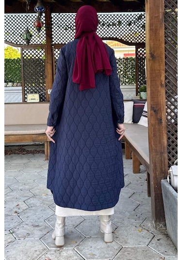 Rabia Şamlı Elmas Kapitone Kap Lacivert Çok Renkli