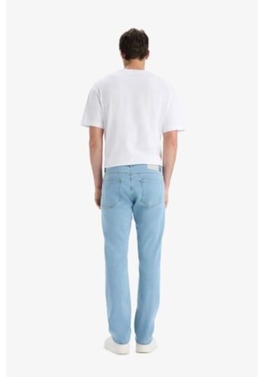Defacto Sergio Regular Fit Normal Kalıp Normal Bel Boru Paça Jean Pantolon E7268ax25smnm39 Mavi