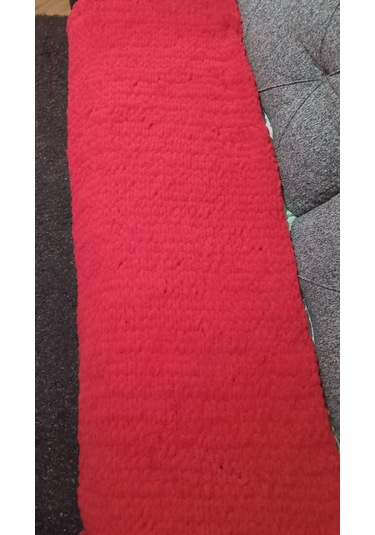 El Örmesi Puffy Tv Battaniye Kırmızı