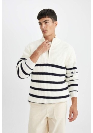 DeFacto Standart Fit Dik Yaka Yarım Fermuarlı Çizgili Triko Kazak D3274AX24WNER139 Ekru DeFacto Standart Fit Dik Yaka Yarım Fermuarlı Çizgili Triko Kazak D3274AX24WNER139 Ekru