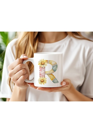 R Harfli Retro Çiçekli Kupa Bardak - Patchwork Tarz Yamalı Desenli İsme Özel Kupa - Hediye 07 Beyaz