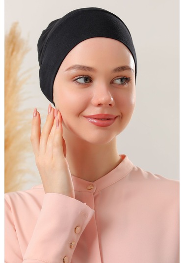 Kadın Tesettür Pratik Hazır Geçme Bone Geçmeli Bone Siyah Siyah-siyah Siyah