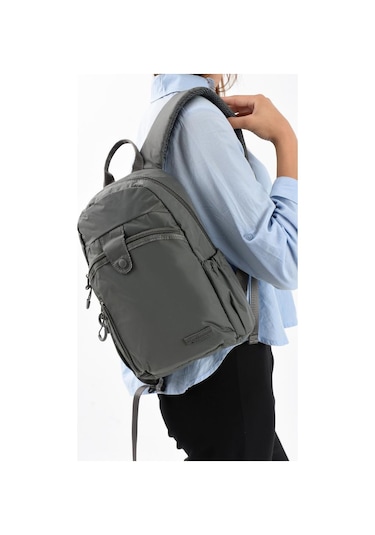 Unisex Sırt Çantası Paraşüt Kumaş Hafif Çok Cepli Yağmur İtici Kumaş 32 22 Cm 571 Collection Gri