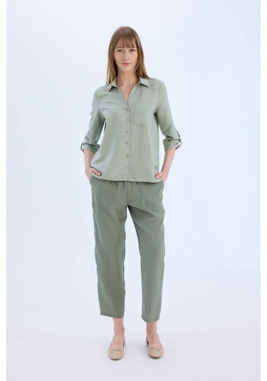DeFacto Regular Fit Basic Düz Uzun Kollu Gömlek M9407AZ25SPGN1102 DeFacto Regular Fit Basic Düz Uzun Kollu Gömlek M9407AZ25SPGN1102