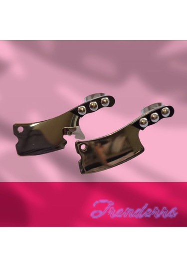 Tezzgelsin Unisex Hipoalerjenik Master Chef Satır Model Paslanmaz Çelik Küpe Siyah - Beyaz