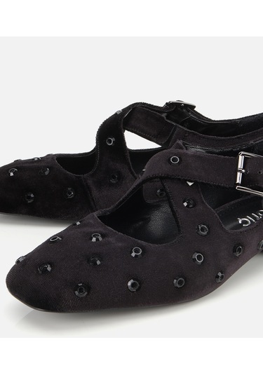 Hotiç Kadın Siyah Kadife Taşlı Çapraz Bantlı Babet 01ayh314680a100 01ayh314680a100 Siyah Hotiç Kadın Siyah Kadife Taşlı Çapraz Bantlı Babet 01ayh314680a100 01ayh314680a100 Siyah