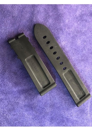 Panerai Uyumlu Siyah Silikon Kordon 22 Mm