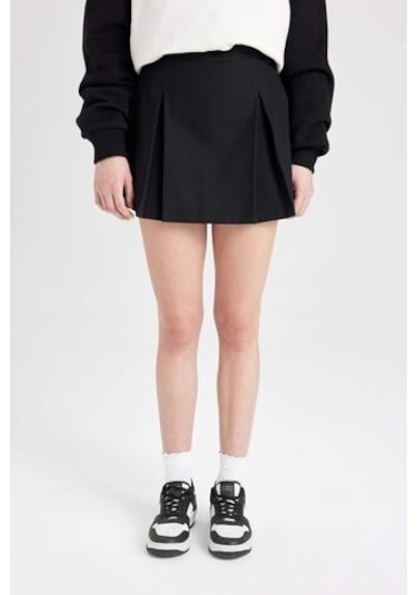 DeFacto Coool Şort Etek Yüksek Bel Pamuk Astarlı Mini Etek C7581AX24AUBK27 Siyah