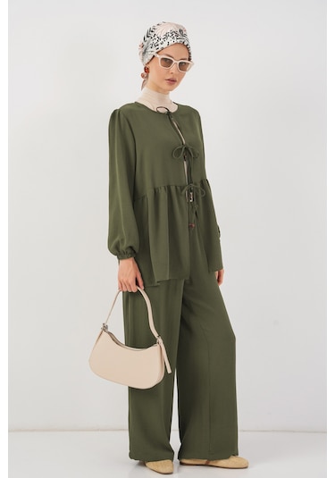 Kadın Önü Bağcıklı Tunik Pantolon İkili Takım 6744 - Haki Haki Kadın Önü Bağcıklı Tunik Pantolon İkili Takım 6744 - Haki Haki