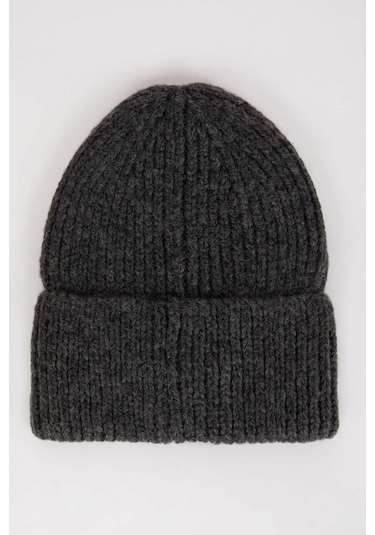 DeFacto Erkek Dokuma Etiketli Bere U9177AZ24WNAR42