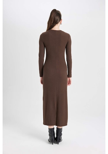 Defacto Bodycon Vücudu Saran Bisiklet Yaka Basic Düz Kaşkorse Uzun Kollu Maxi Elbise D3373AX24WNBN322 Kahve Defacto Bodycon Vücudu Saran Bisiklet Yaka Basic Düz Kaşkorse Uzun Kollu Maxi Elbise D3373AX24WNBN322 Kahve