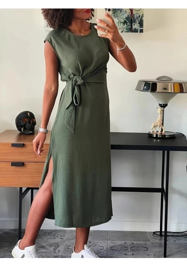 Kadın Kısa Kollu Yuvarlak Yaka Belden Bağcıklı Önden Yırtmaçlı Aerobin Elbise Haki
