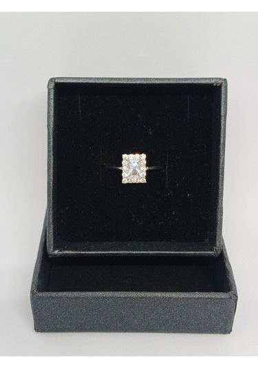 Baget Kesim Taşlı 925 Ayar Gümüş Yüzük Şık Ve Zarif Tasarım Gümüş