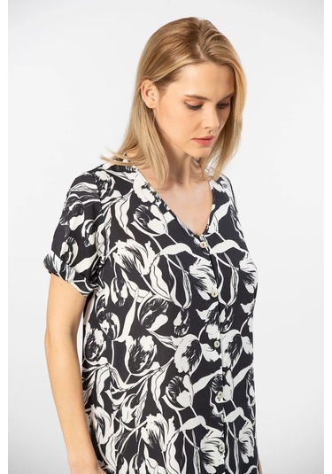 Türen 3603 Kadın Kısa Kollu Dokuma V Yaka Önden Düğmeli Elbise-siyah Siyah