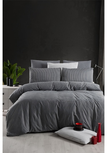 Lastikli Çarşaflı Tek Kişilik Nevresim Takımı Saten Siyah Siyah