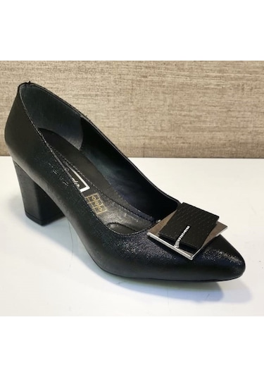 De Scarıo 630 Kadın Tokalı Sivri Burun Kalın Topuklu Ayakkabı Siyah